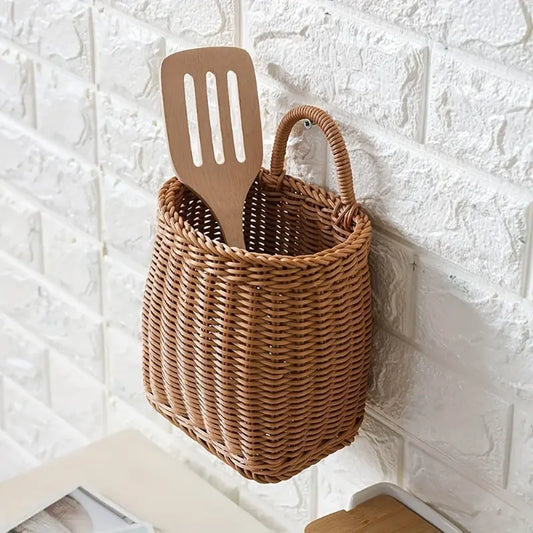 Rustic Handmade Rattan Woven Wall Hanging Basket for Spoon, Chopsticks, Flowers and Sundries Storage - Multipurpose Plastic Wall-Mounted Storage Basket for Home Decor (1pc), Vegetable Basket, Shelf Baskets