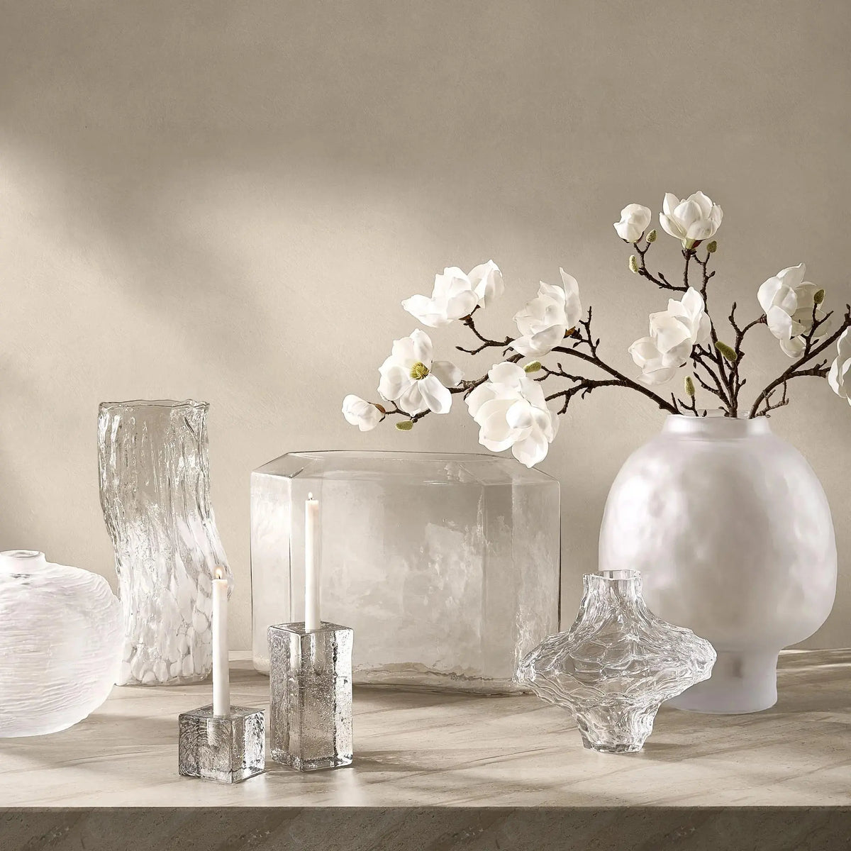 Z Gallerie Studio 19.5" Wide Decorative Vase - Modern Art House Decor for Flower Display & Room Centerpieces, Vase For Flowers, Flower Vases For Centerpieces