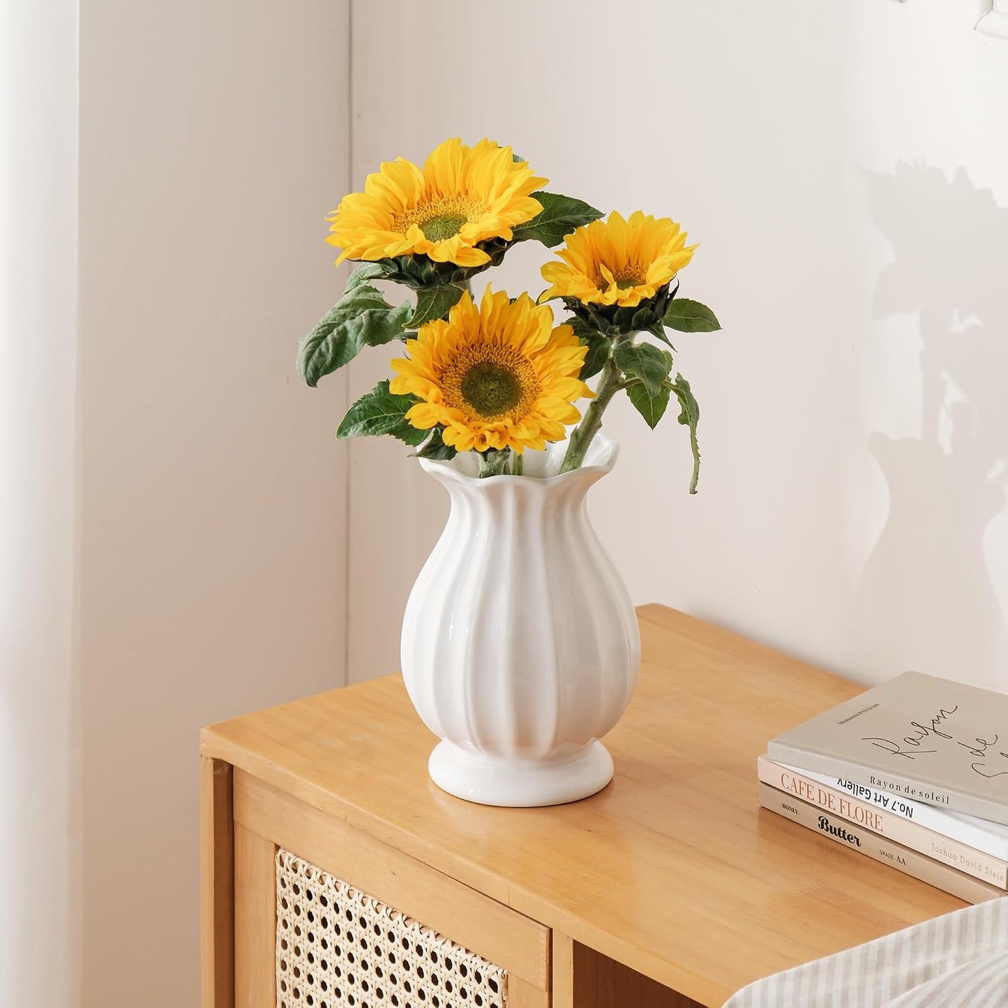 White Ceramic Vase, 7.8 Inch Flower Vase Home Decor Modern Decorative Vases