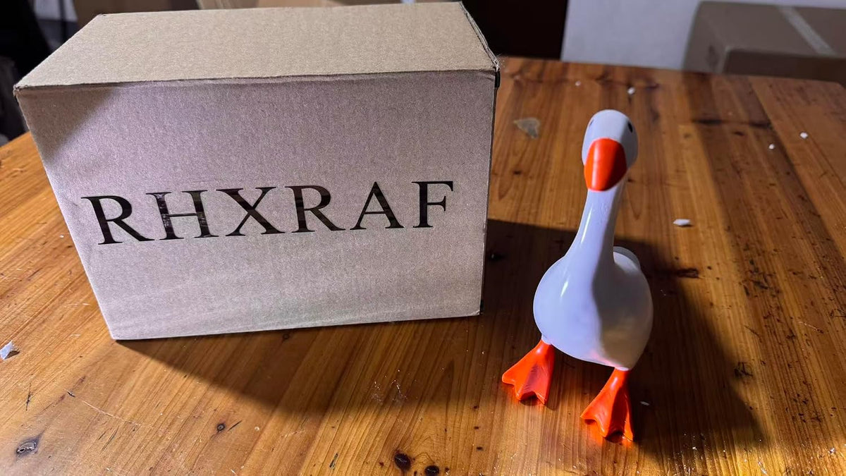 Desk Goose 7 Inches Mini Office Desktop Goose Magnetic Key Holder