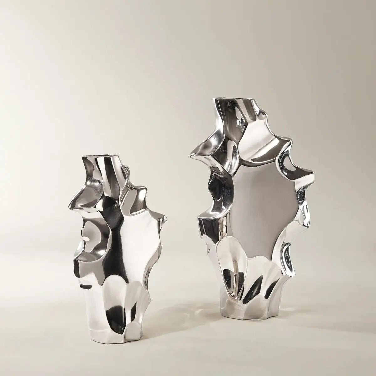 Z Gallerie Sculpt Aluminium Vase, Lightweight Modern Home Decor Vase for Plants, Aluminium Flower Vase, Decorative Vases For Home Decor
